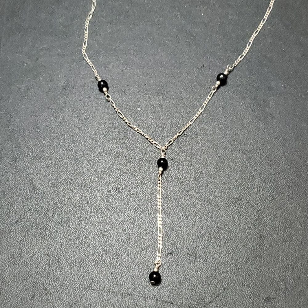 *Sale* Sterling silver Y style necklace 20"